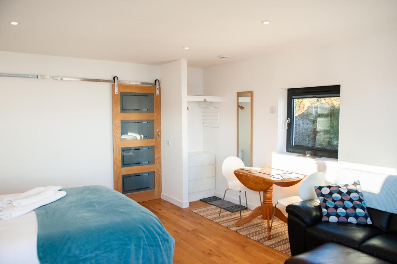 Croft 7 Geary Self Catering Studio With Stunning Sea Views 外观 照片
