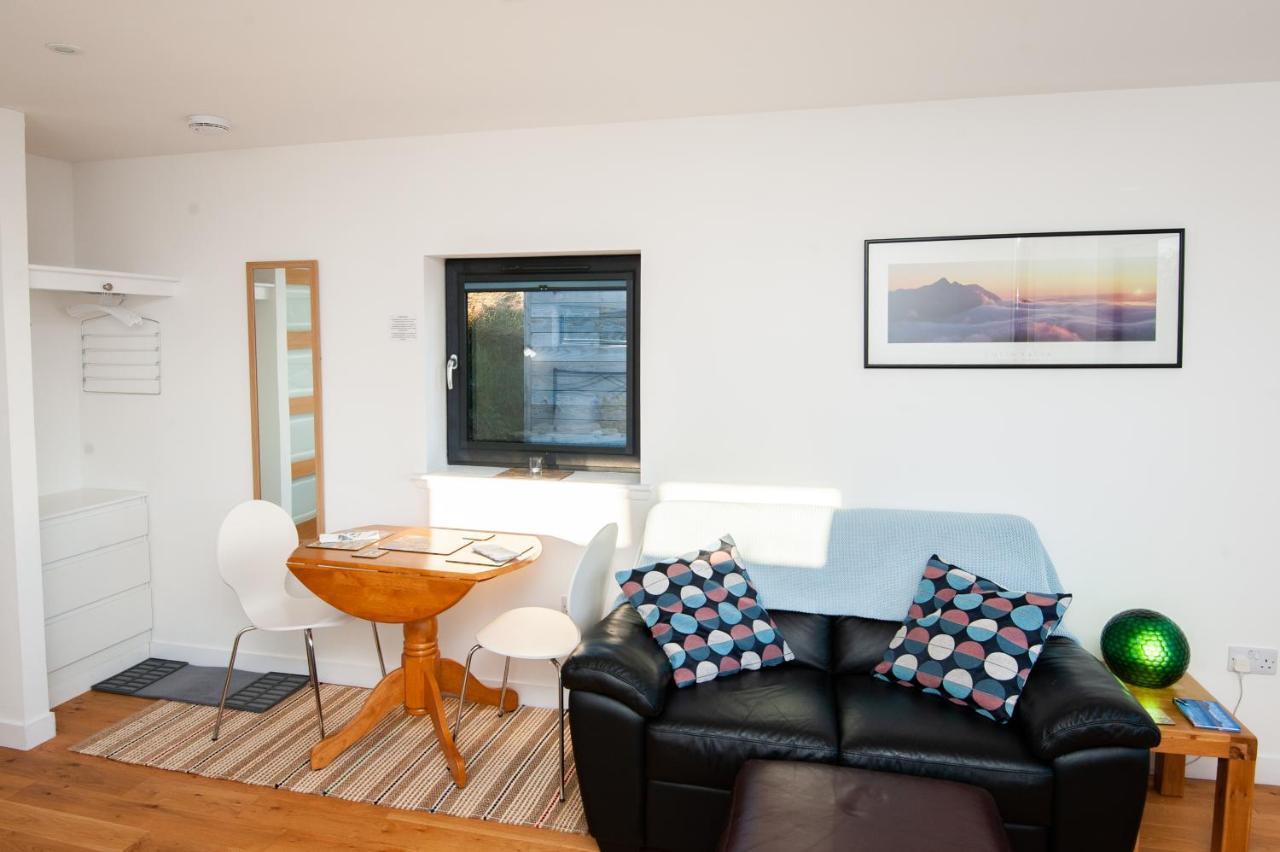Croft 7 Geary Self Catering Studio With Stunning Sea Views 外观 照片