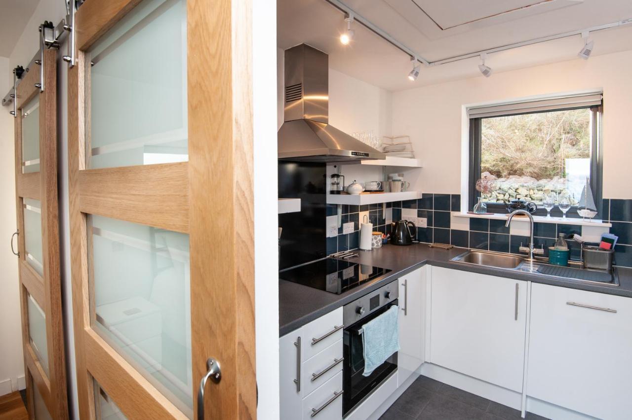 Croft 7 Geary Self Catering Studio With Stunning Sea Views 外观 照片