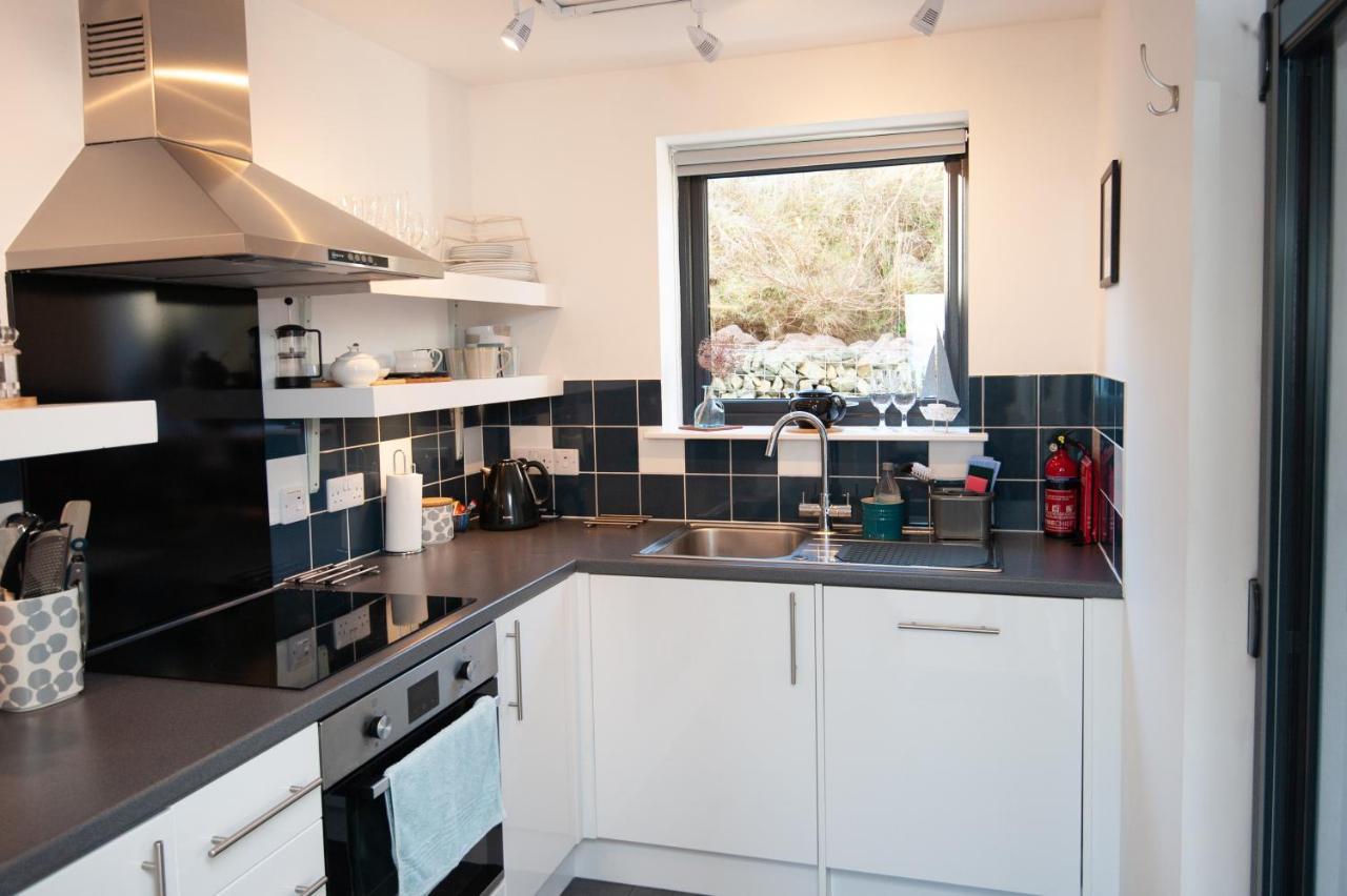 Croft 7 Geary Self Catering Studio With Stunning Sea Views 外观 照片