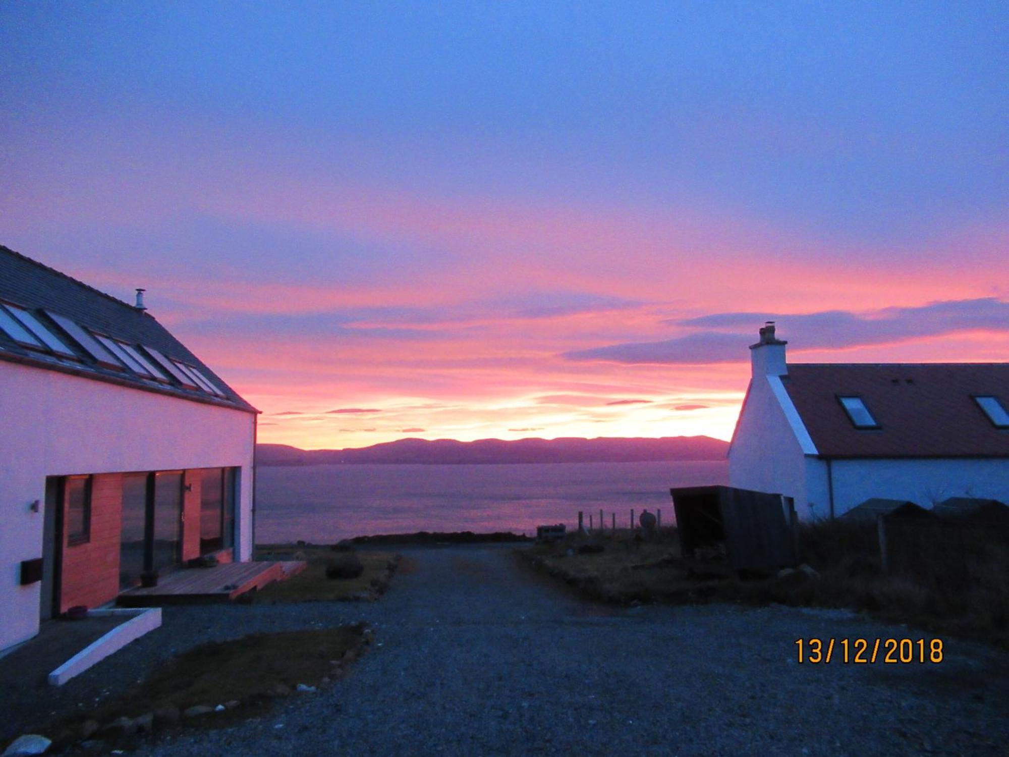 Croft 7 Geary Self Catering Studio With Stunning Sea Views 外观 照片